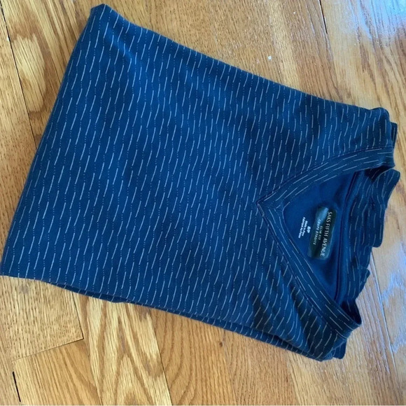 Men’s Saks Fifth Avenue 100% Pima Cotton Short Sleeve Tee Shirt Size Small - Picture 4 of 5